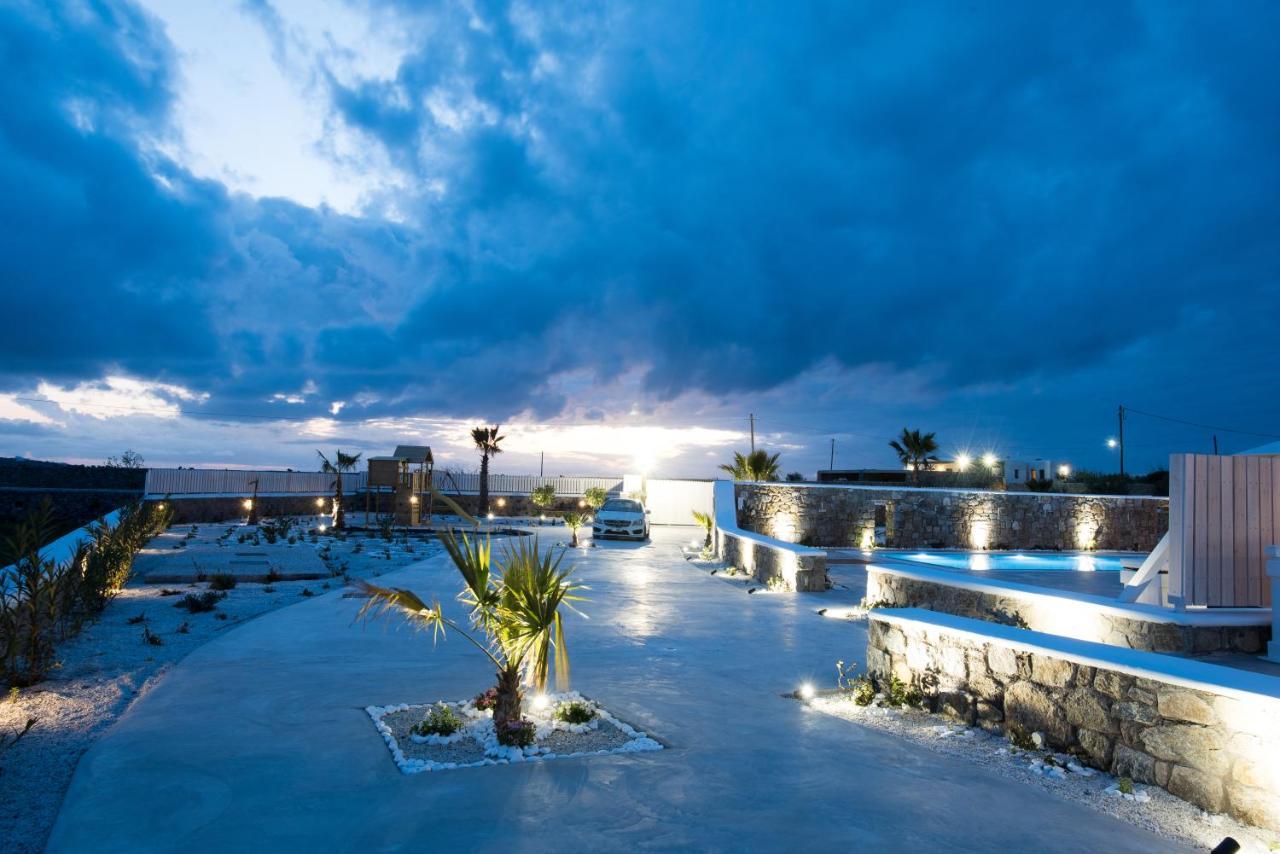 Tiffanys Villas Mykonos Town ภายนอก รูปภาพ