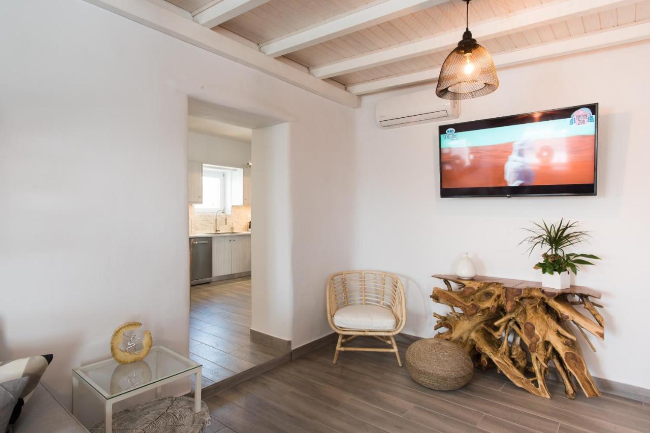 Tiffanys Villas Mykonos Town ภายนอก รูปภาพ