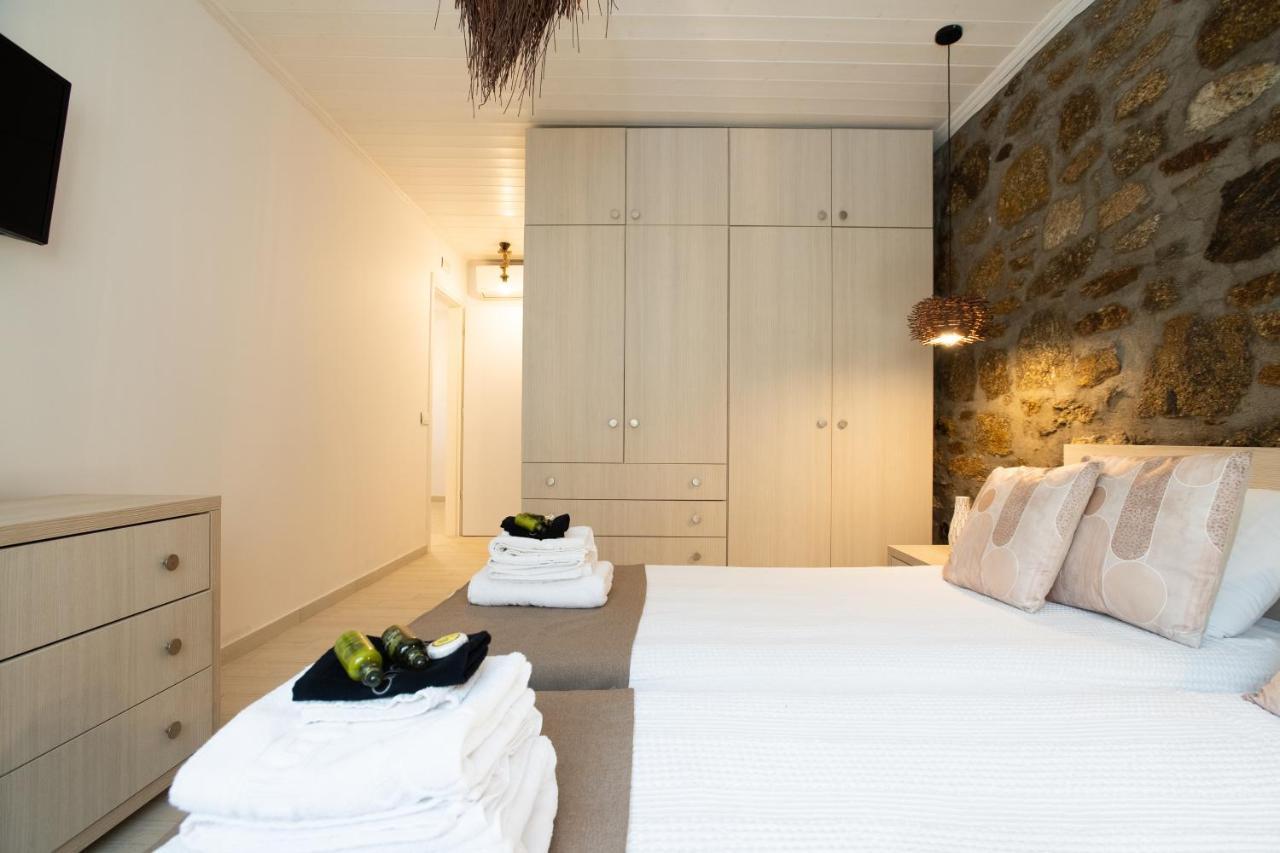 Tiffanys Villas Mykonos Town ภายนอก รูปภาพ